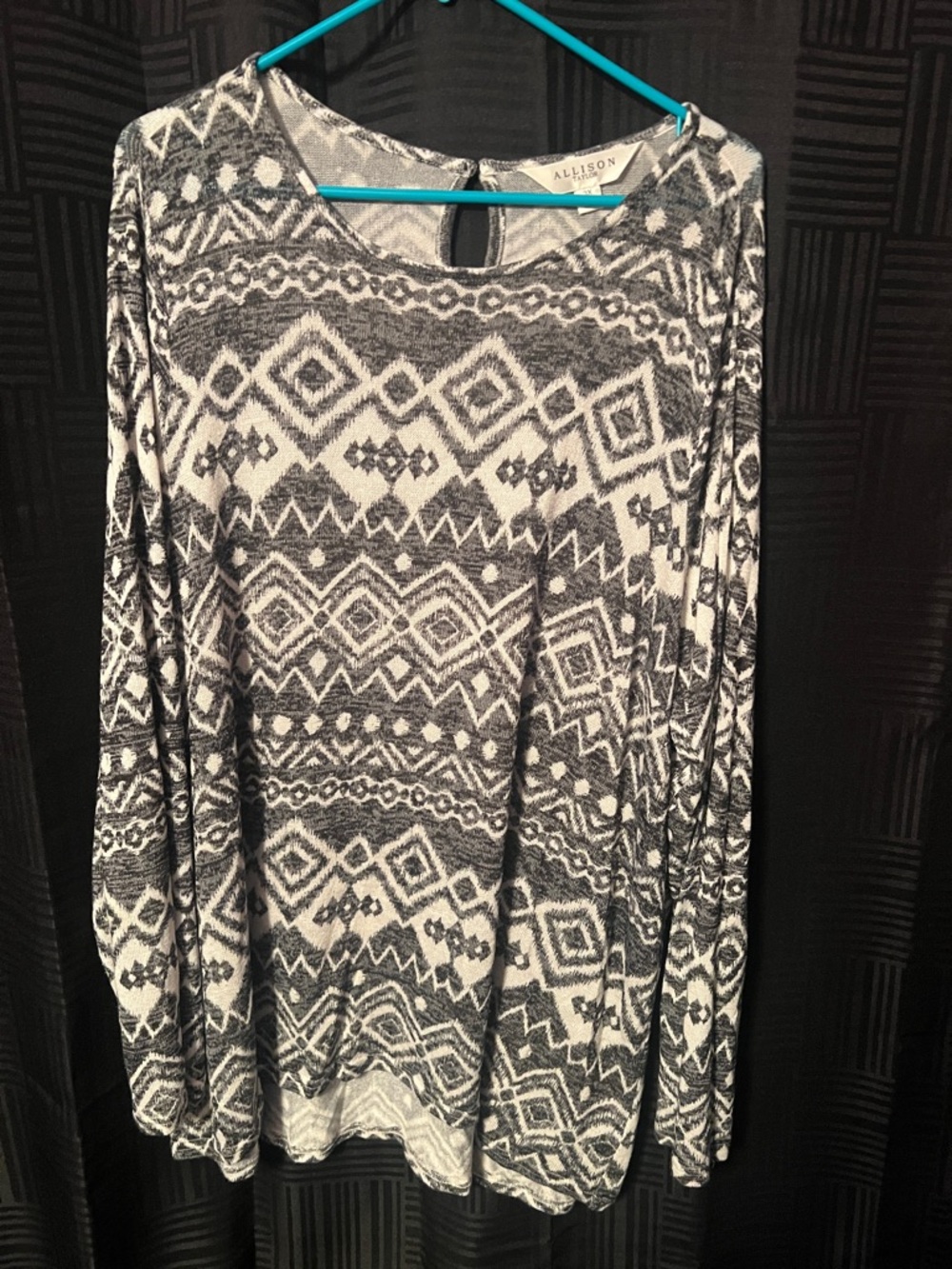 Allison Taylor Black & White Aztec-Pattern Long Sleeve Tee